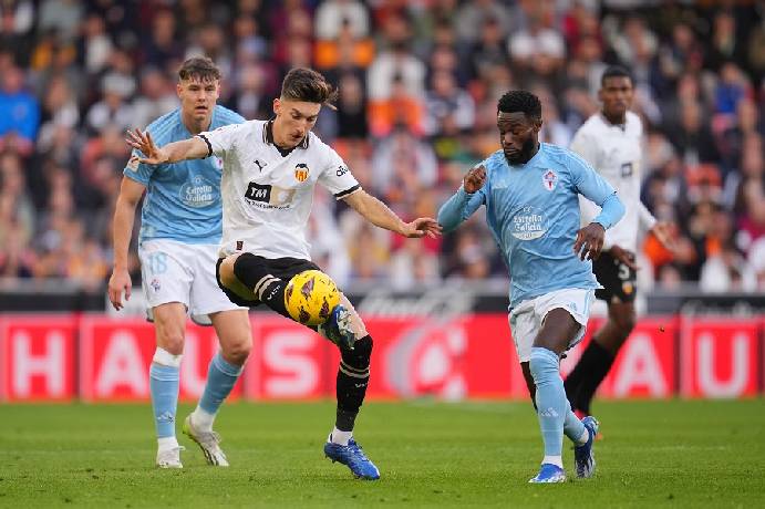 Soi kèo góc Celta Vigo vs Valencia, 0h00 ngày 24/8